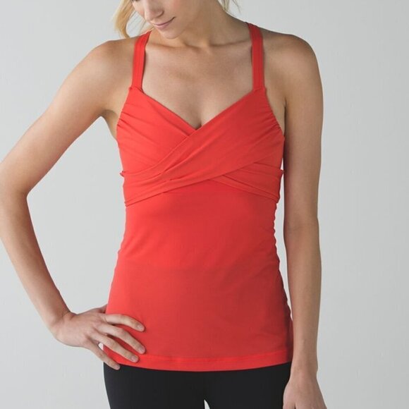 Lululemon Wrap it Up Tank - 6 Alarming - Picture 1 of 6